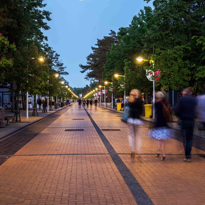 01_Smarte_Lichtkonzepte_fuer_die_Stadt_von_morgen.jpg 01_Smarte_Lichtkonzepte_fuer_die_Stadt_von_morgen.jpg