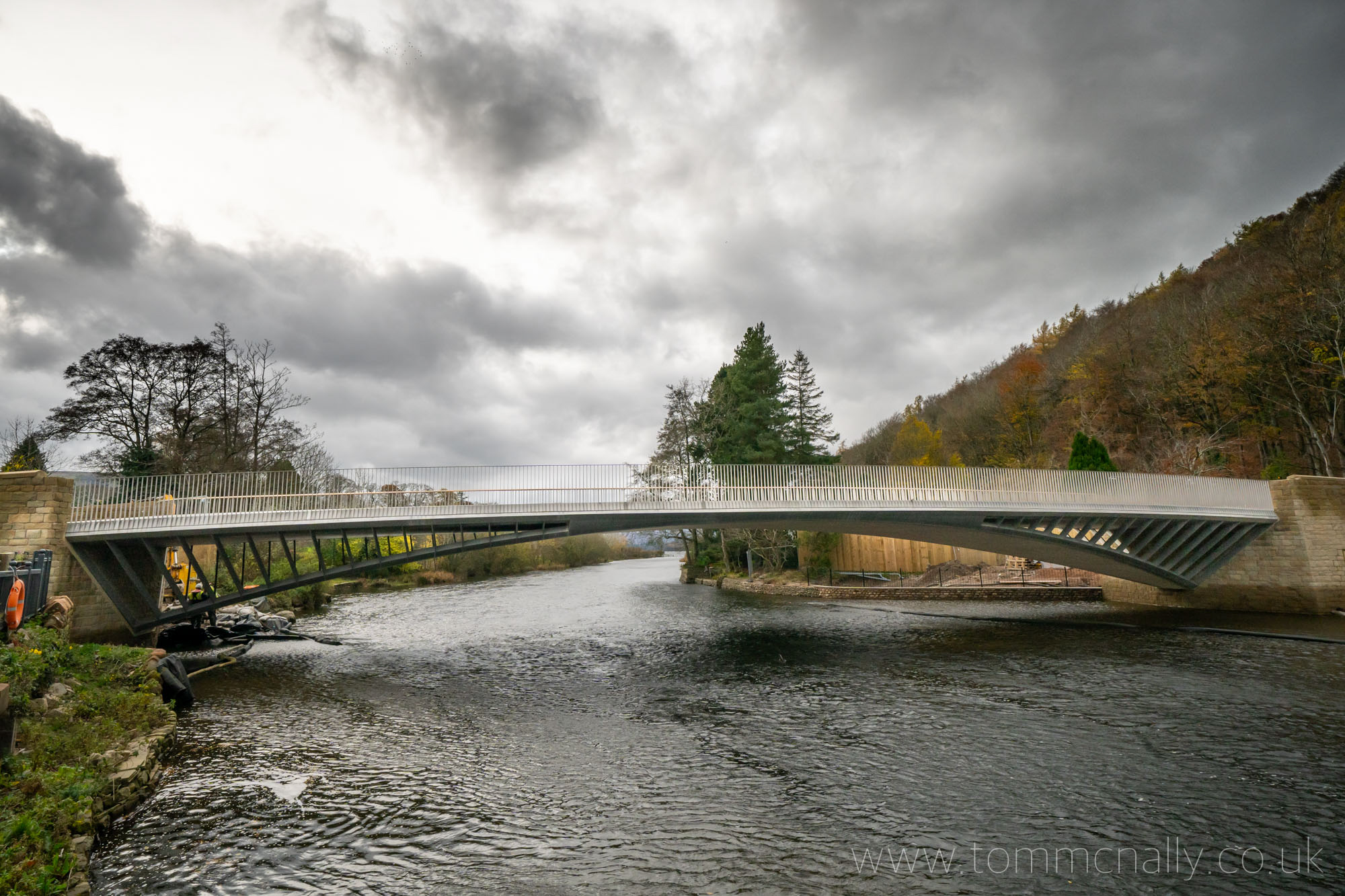 Brücke über Fluss